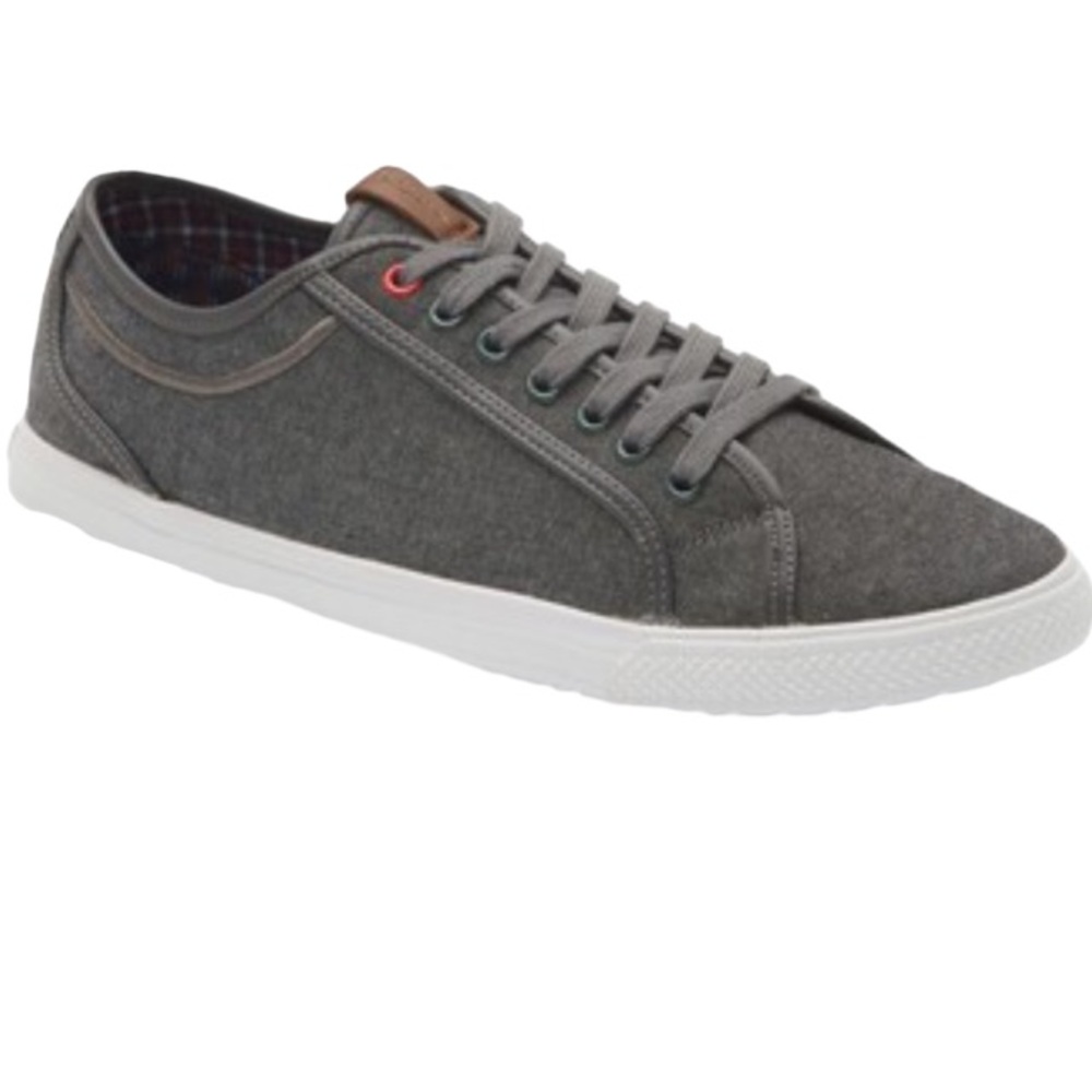 Ben Sherman men’s gray lace up style plaid lined fabric sneakers size 10